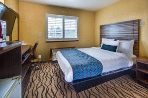 King Size Hot Tub Room