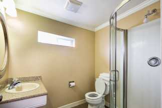 Americas Best Value Inn Richmond - Bathroom and camode at ABVI Richmond CA